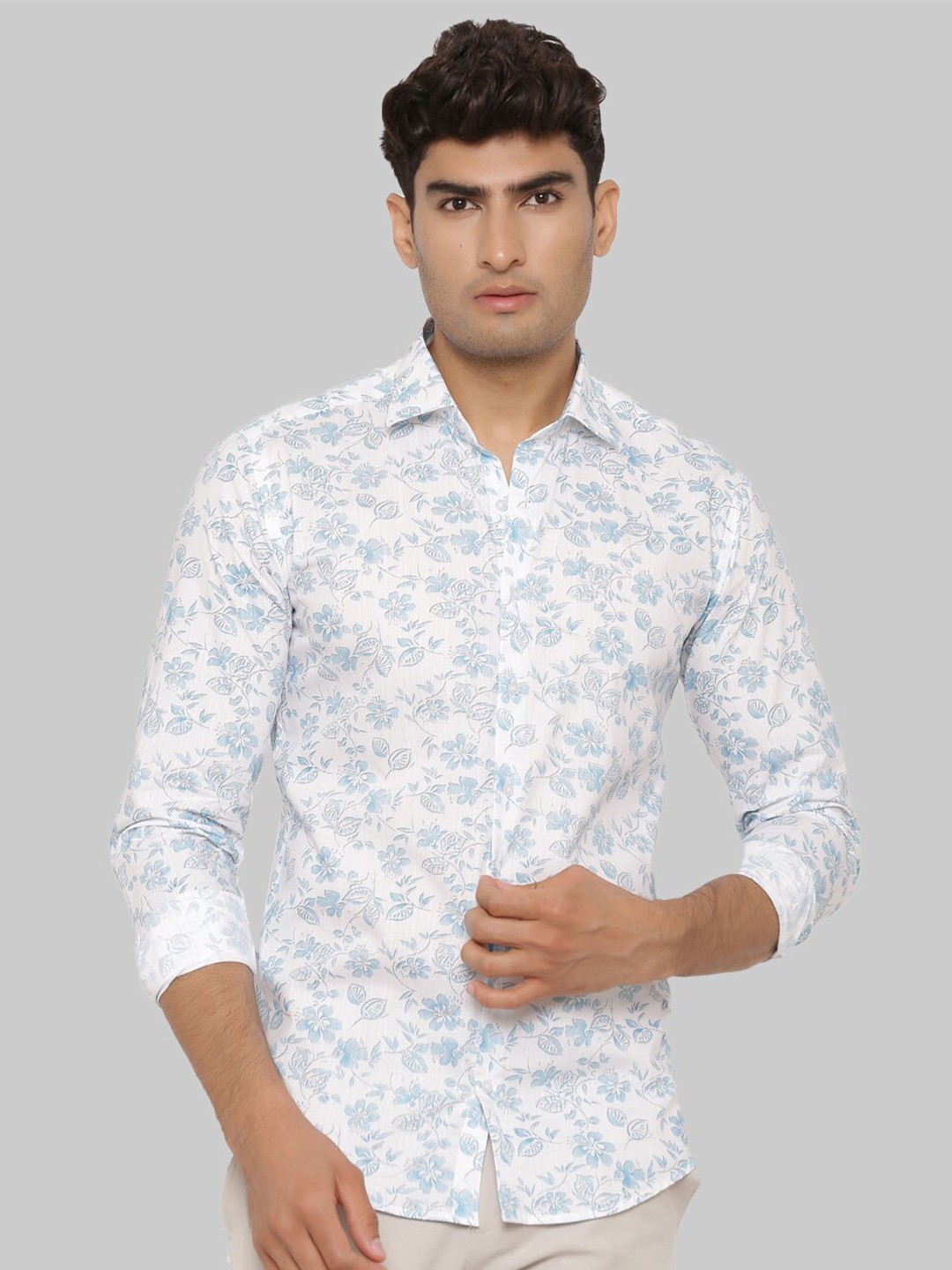 

Tistabene Men Blue Premium Regular Fit Floral Printed Cotton Casual Shirt