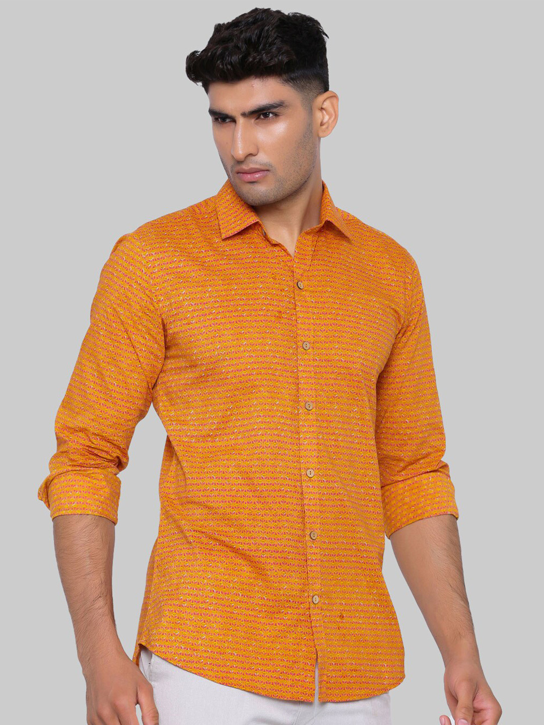 

Tistabene Men Yellow Premium Printed Casual Shirt