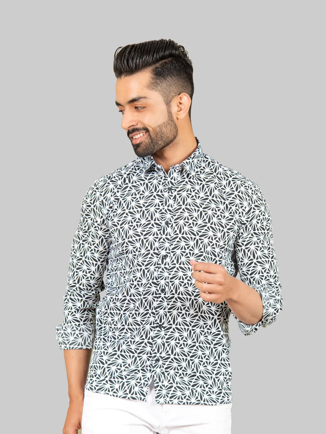 

Tistabene Men Black Premium Floral Printed Casual Cotton Shirt