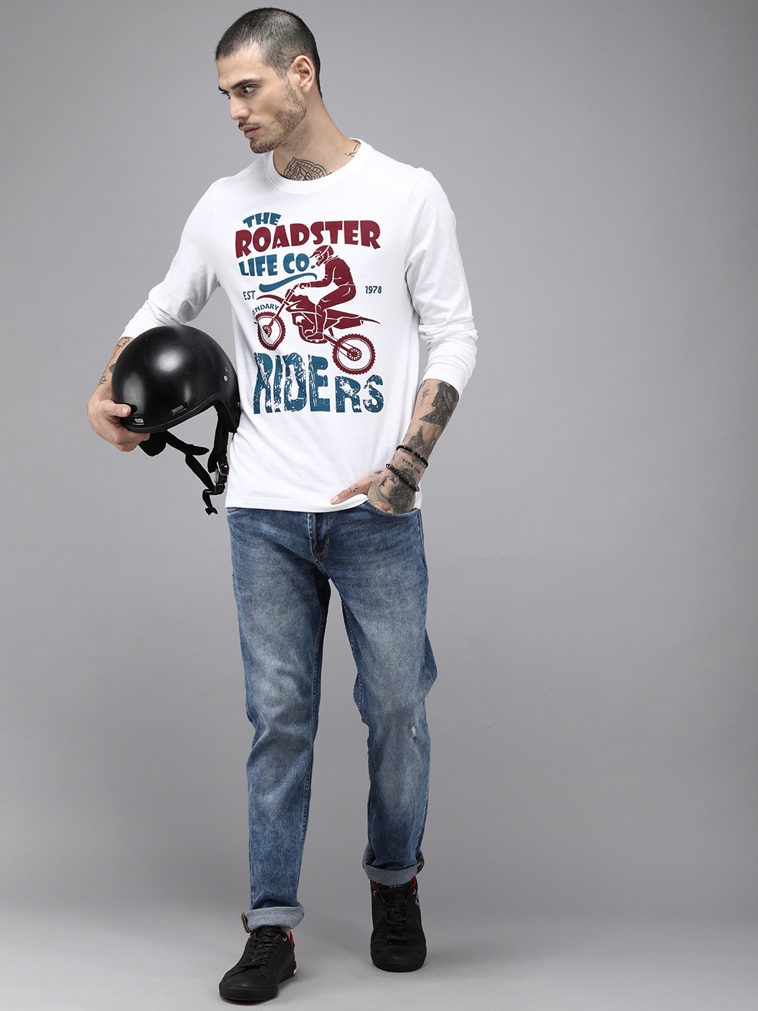 

Roadster Men White Printed Cotton T-shirt