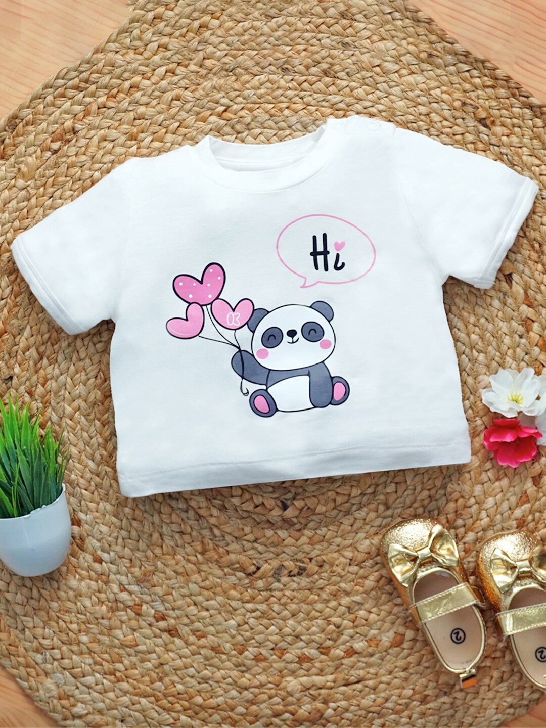 

Kidbea Kids White Printed Bamboo T-shirt