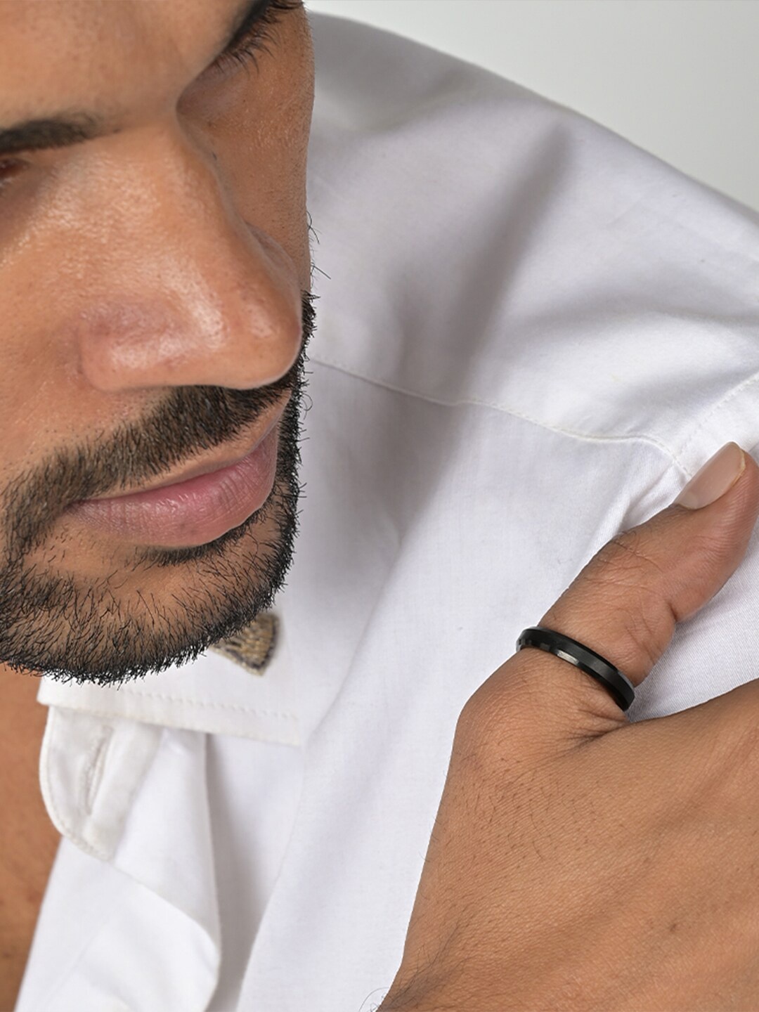 

PALMONAS Men Black Band Finger Ring