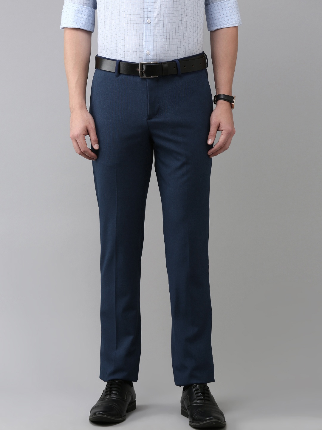 

Arrow Men Navy Blue Solid Tailored Fit Formal Trousers