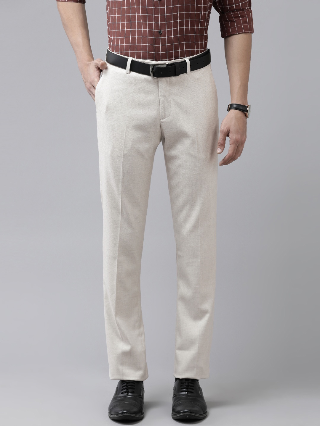 

Arrow Men Light Khaki Structured Smart Tailored Formal Trousers