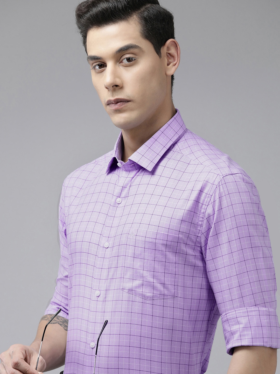 

Arrow Men Purple Original Slim Fit Checked Pure Cotton Casual Shirt