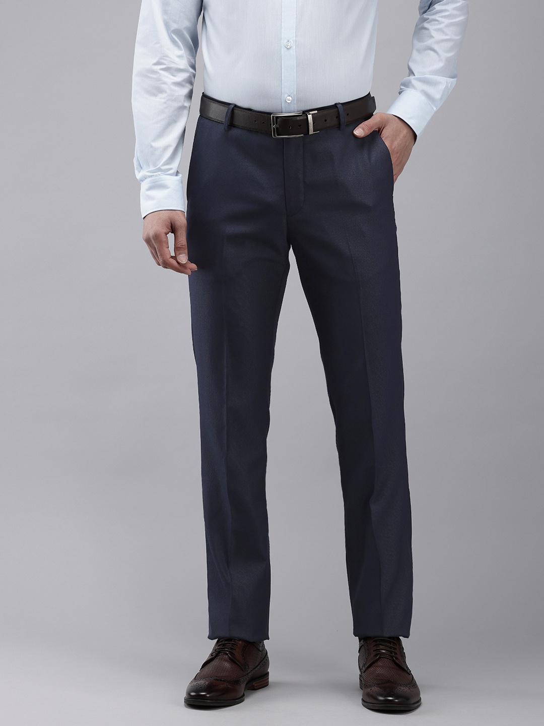 

Arrow Men Textured Hudson Tailored Formal Trousers, Navy blue