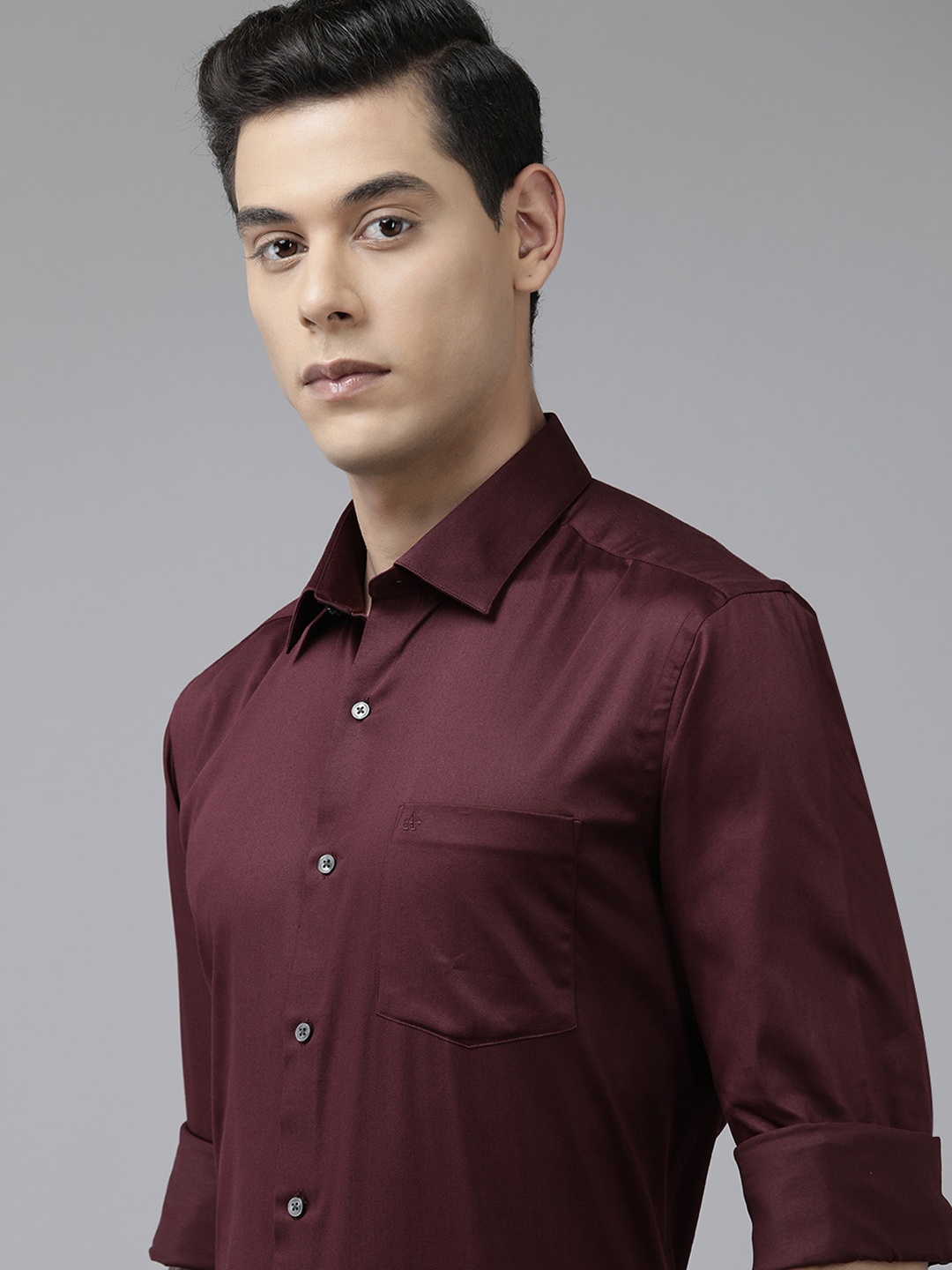 

Arrow Men Maroon Manhattan Slim Fit Solid Opaque Formal Shirt With Chest Pocket