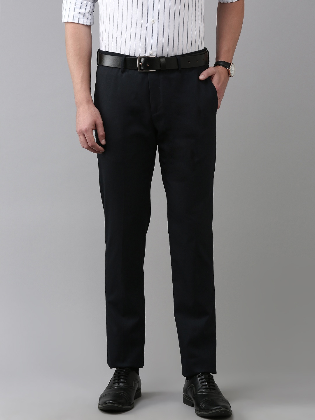 

Arrow Men Navy Blue Solid Tailored Fit Formal Trousers