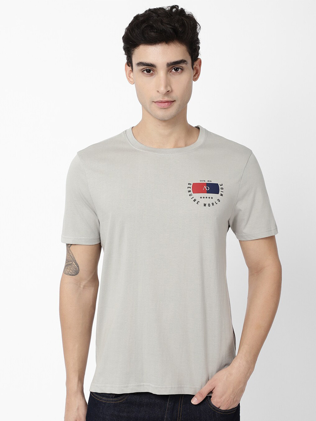 

AD By Arvind Men Grey Slim Fit T-shirt