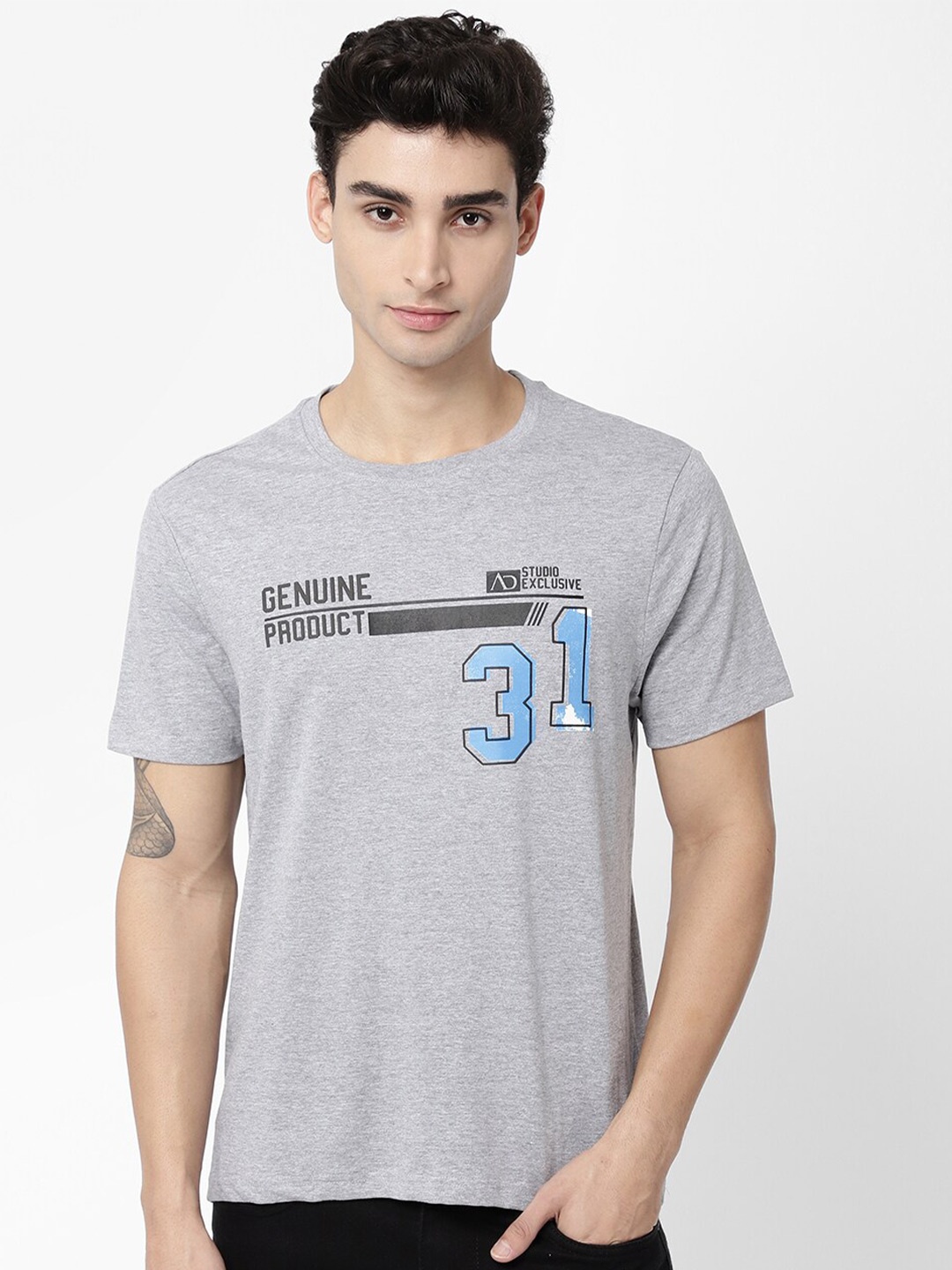 

AD By Arvind Men Grey Printed Slim Fit Cotton T-shirt