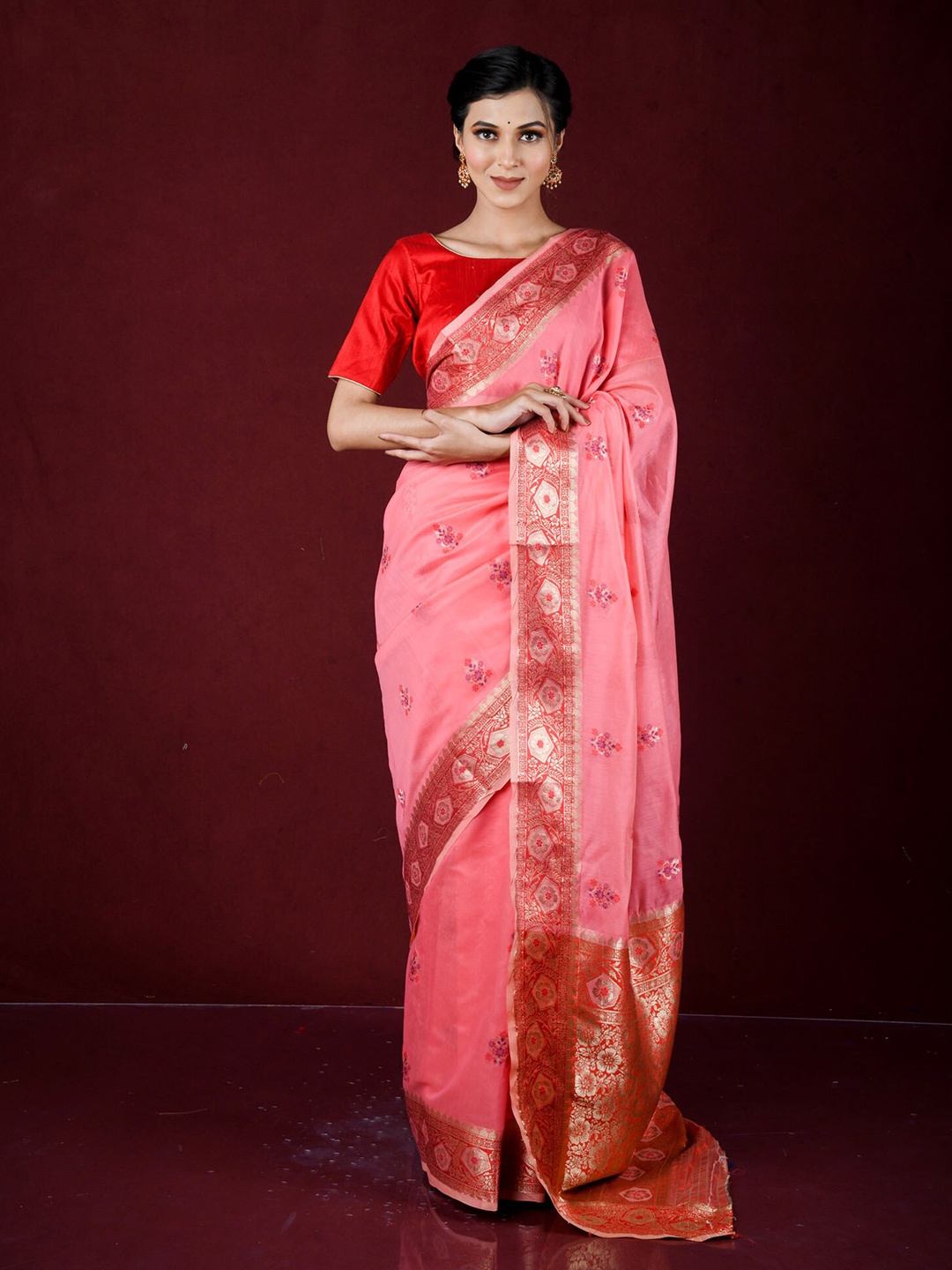 

Exclusiva Pink & Red Ethnic Motifs Zari Pure Cotton Banarasi Saree