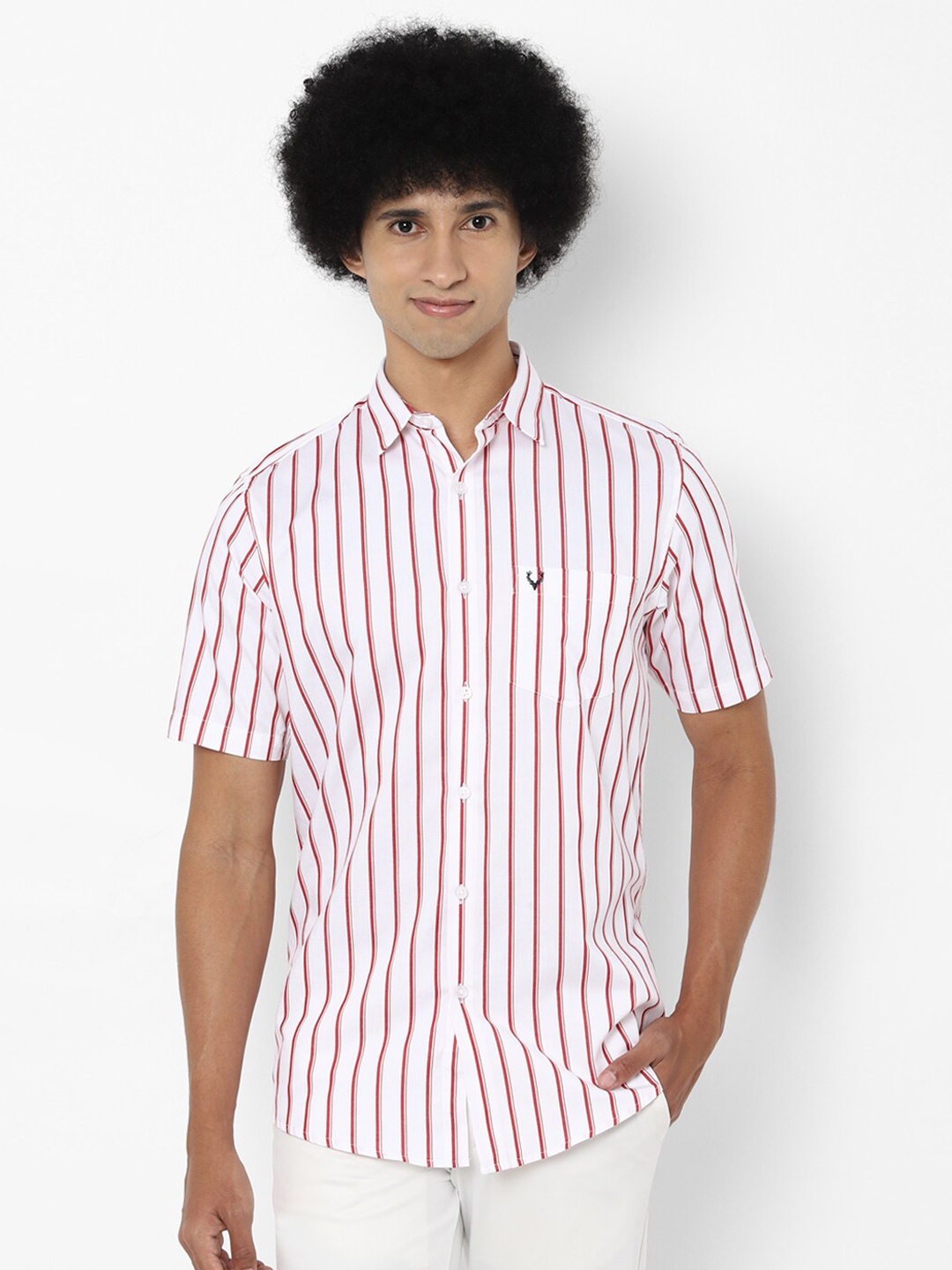 

Allen Solly Men White & Red Slim Fit Striped Cotton Casual Shirt