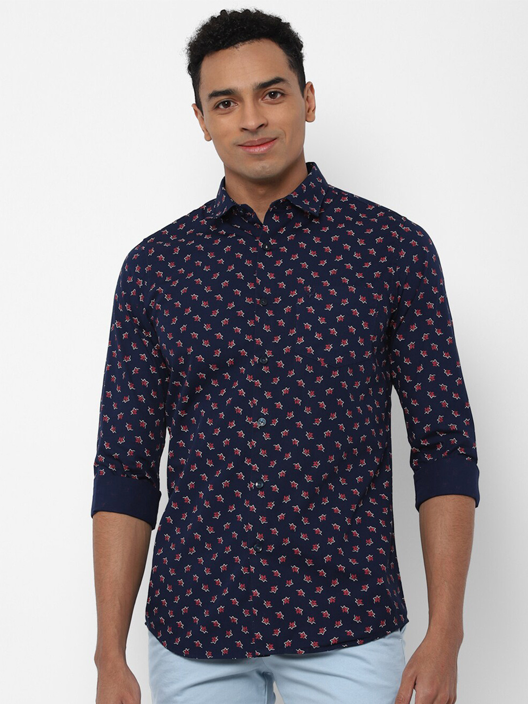 

Allen Solly Men Navy Blue Slim Fit Floral Printed Cotton Casual Shirt