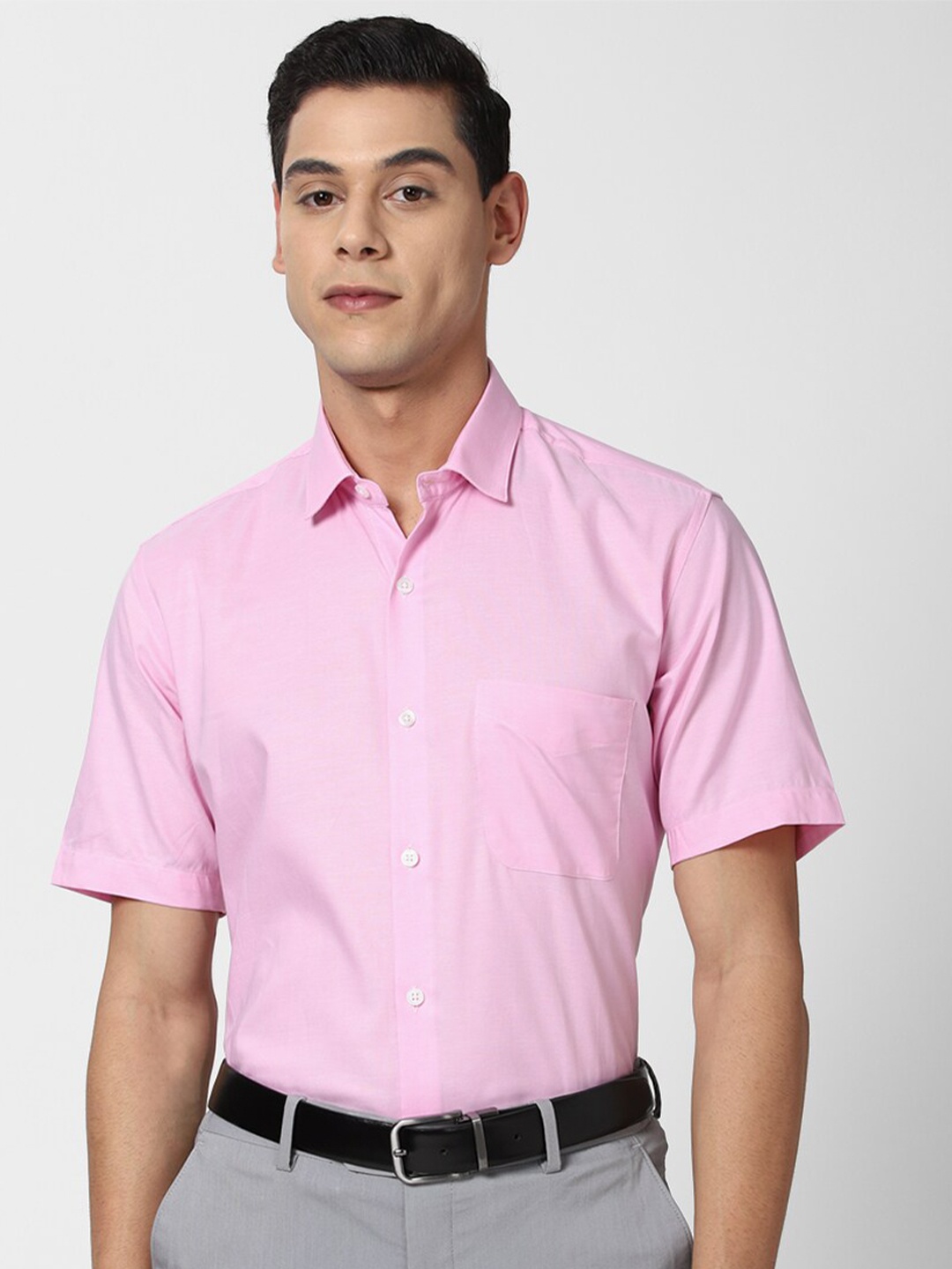 

Peter England Men Pink Solid Pure Cotton Formal Shirt