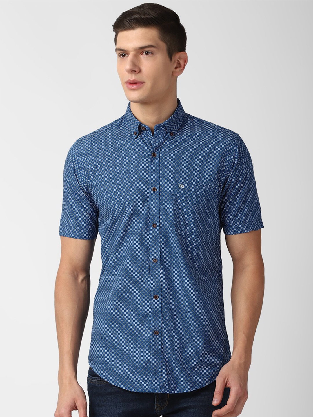 

Peter England Casuals Men Blue Slim Fit Printed Cotton Casual Shirt