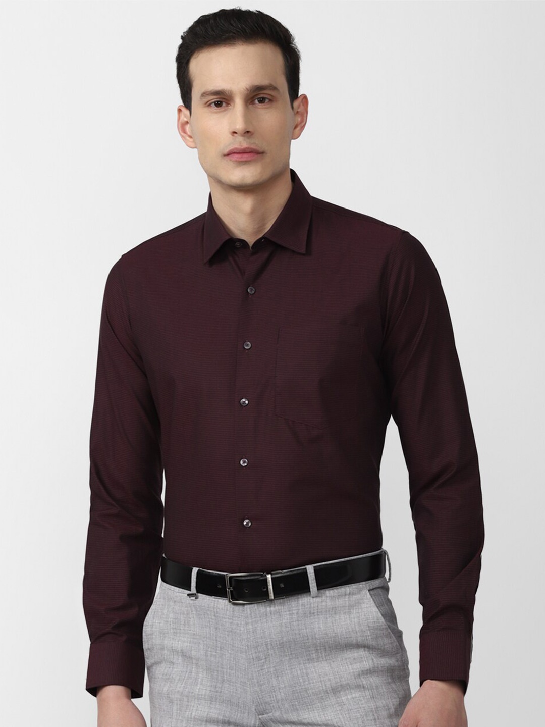 

Van Heusen Men Maroon Slim Fit Formal Shirt