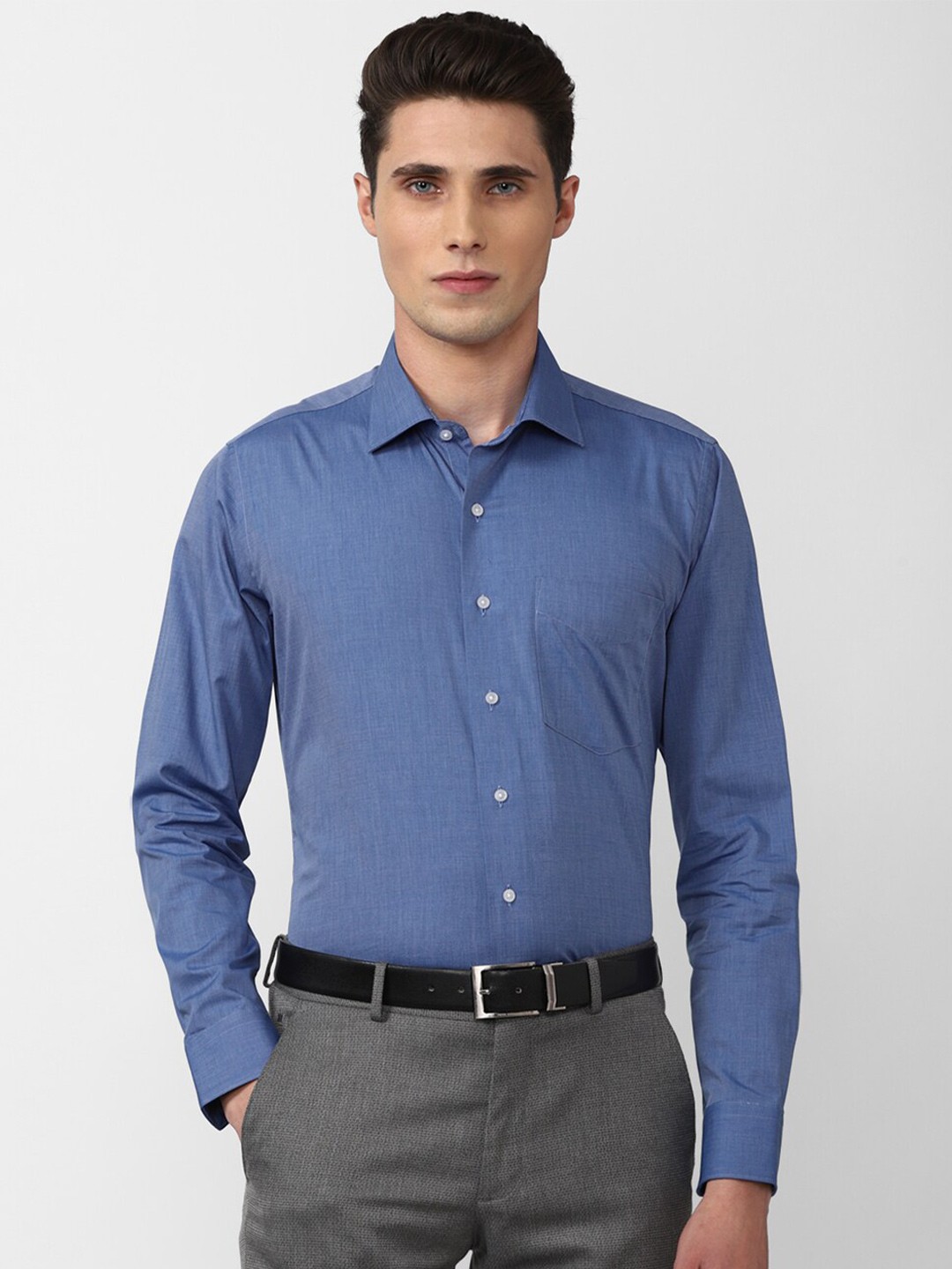 

Van Heusen Men Blue Slim Fit Cotton Formal Shirt