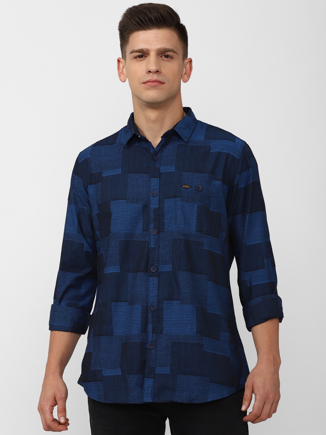 

VAN HEUSEN DENIM LABS Men Navy Blue Slim Fit Checked Pure Cotton Casual Shirt