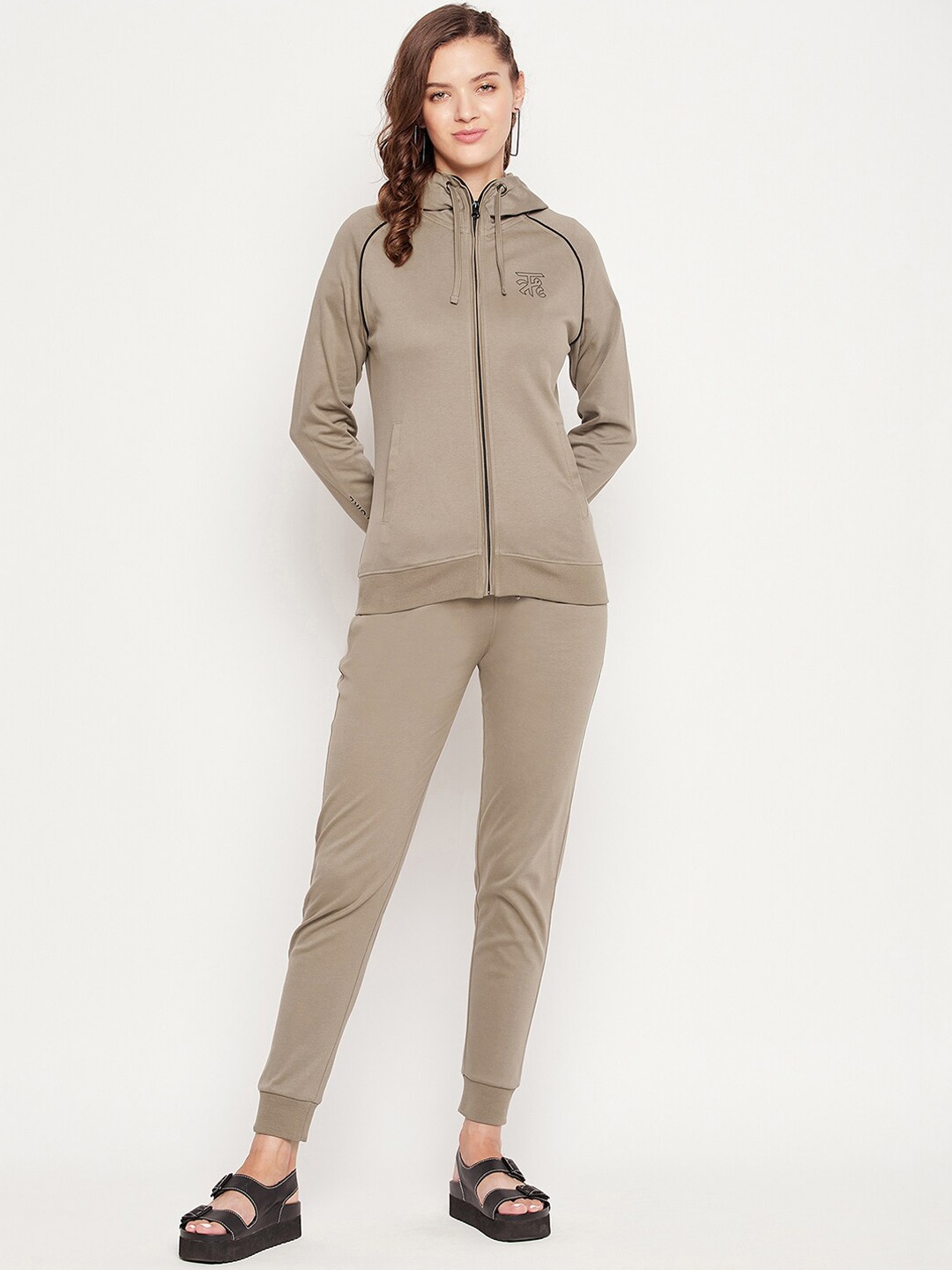 

EDRIO Women Brown Solid Cotton Tracksuits