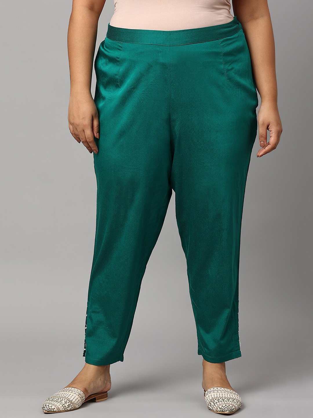 

W Women Green Slim Fit Trousers
