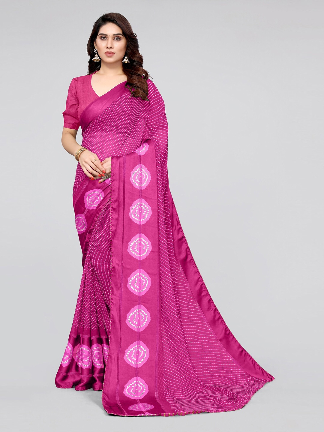 

MIRCHI FASHION Pink & White Leheriya Beads and Stones Leheriya Saree