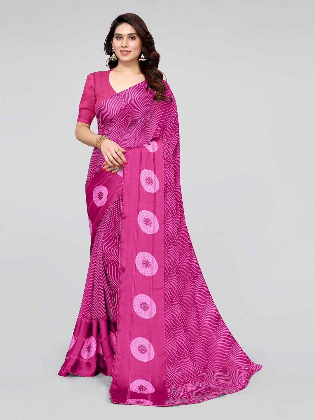 

MIRCHI FASHION Pink & White Leheriya Beads and Stones Leheriya Saree