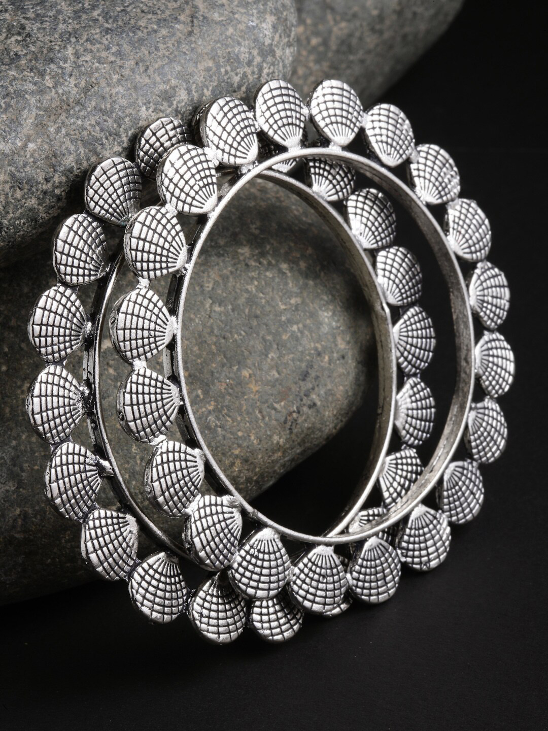 

PANASH Women Set Of 2 Oxidised Silver-Toned Bangles