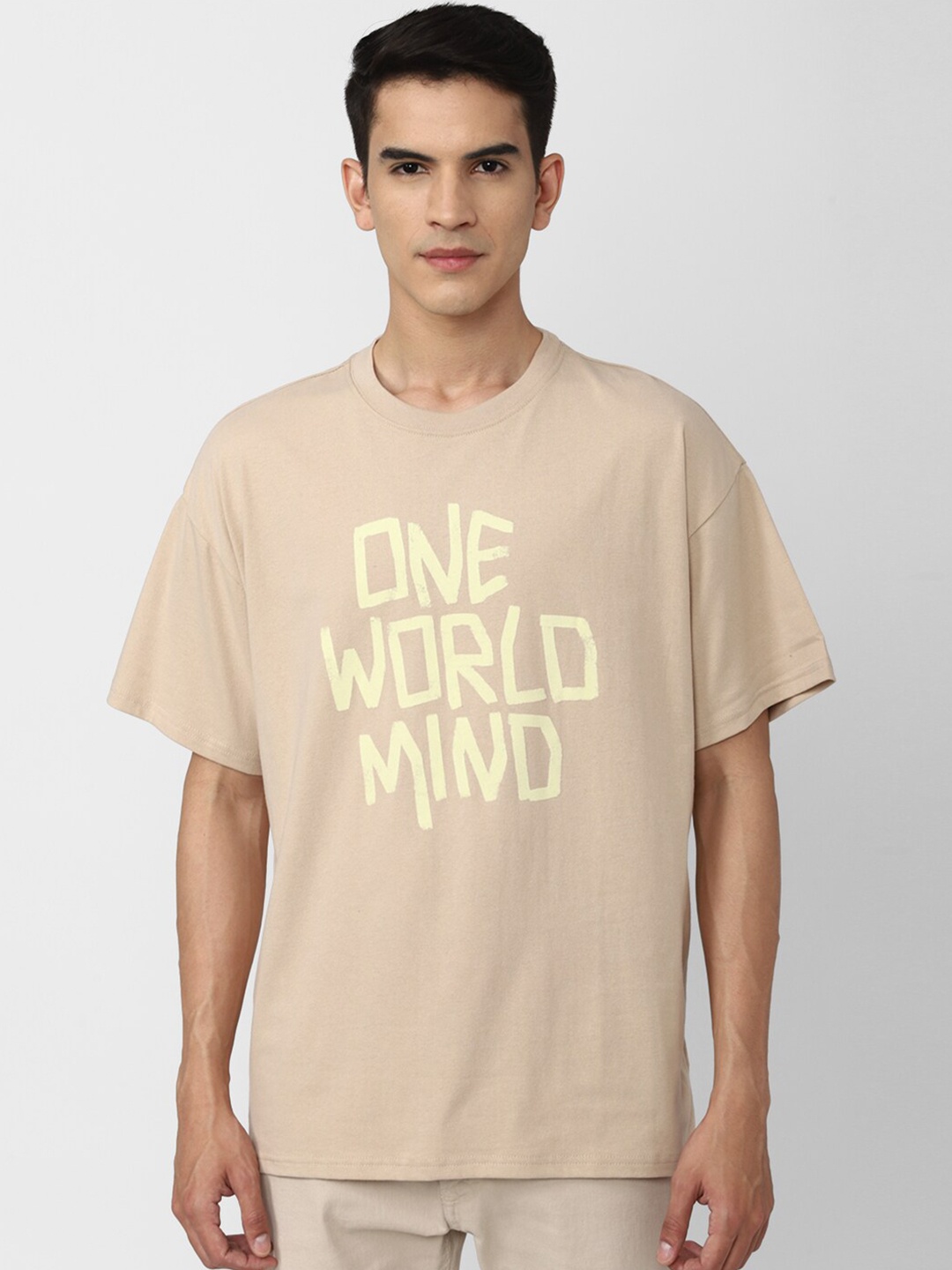 

FOREVER 21 Men Beige Typography Cotton Printed T-shirt