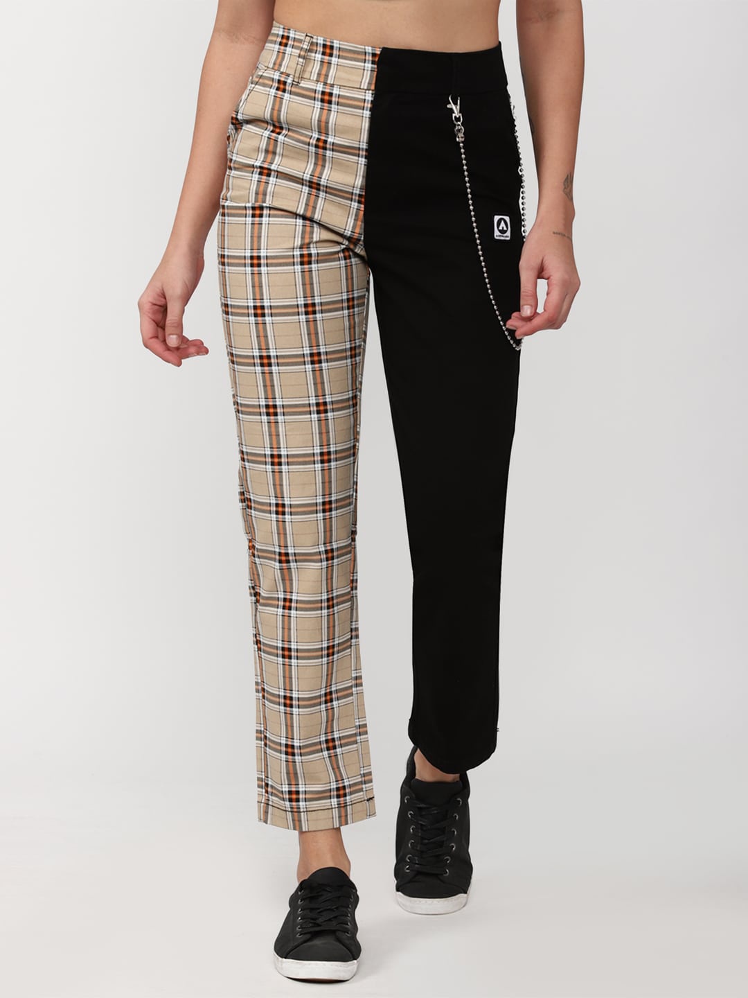 

FOREVER 21 Women Black Checked Pure cotton Trouser