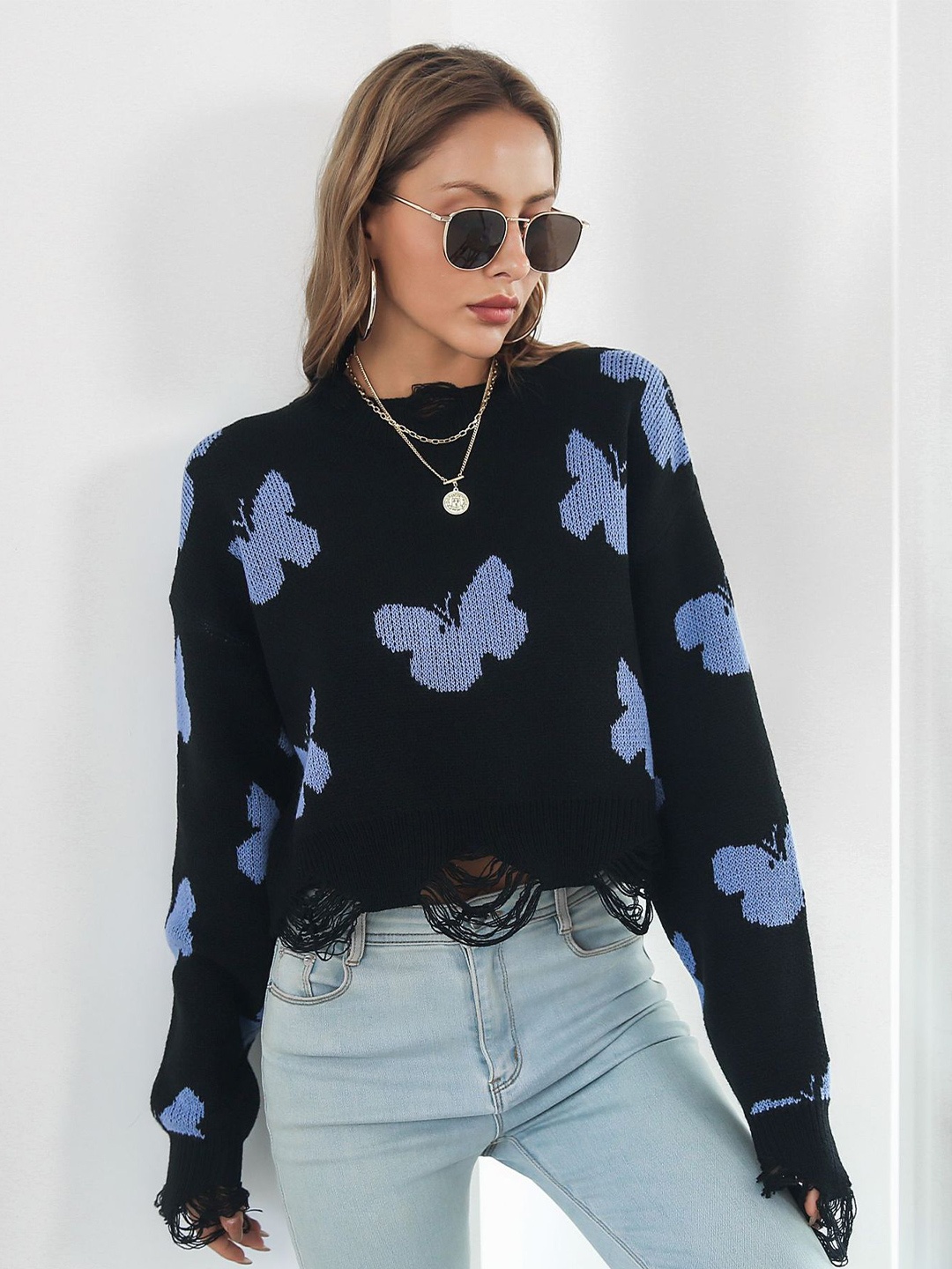 

StyleCast Women Black & Blue Crop Pullover