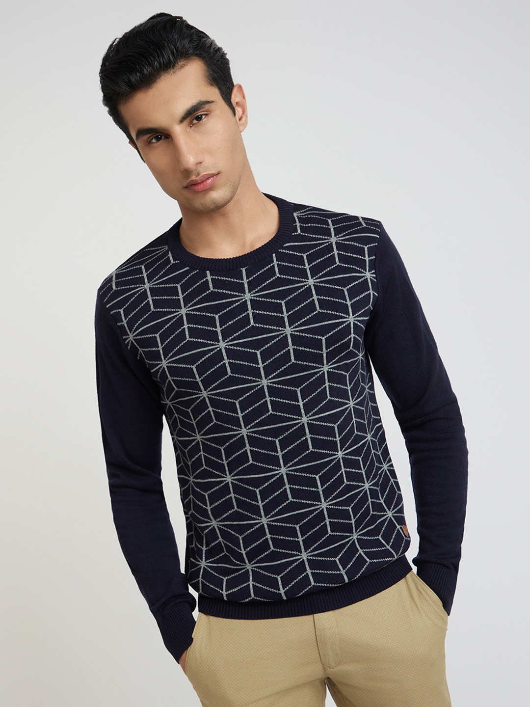 

Raymond Men Navy Blue & Grey Geometric Woolen Pullover