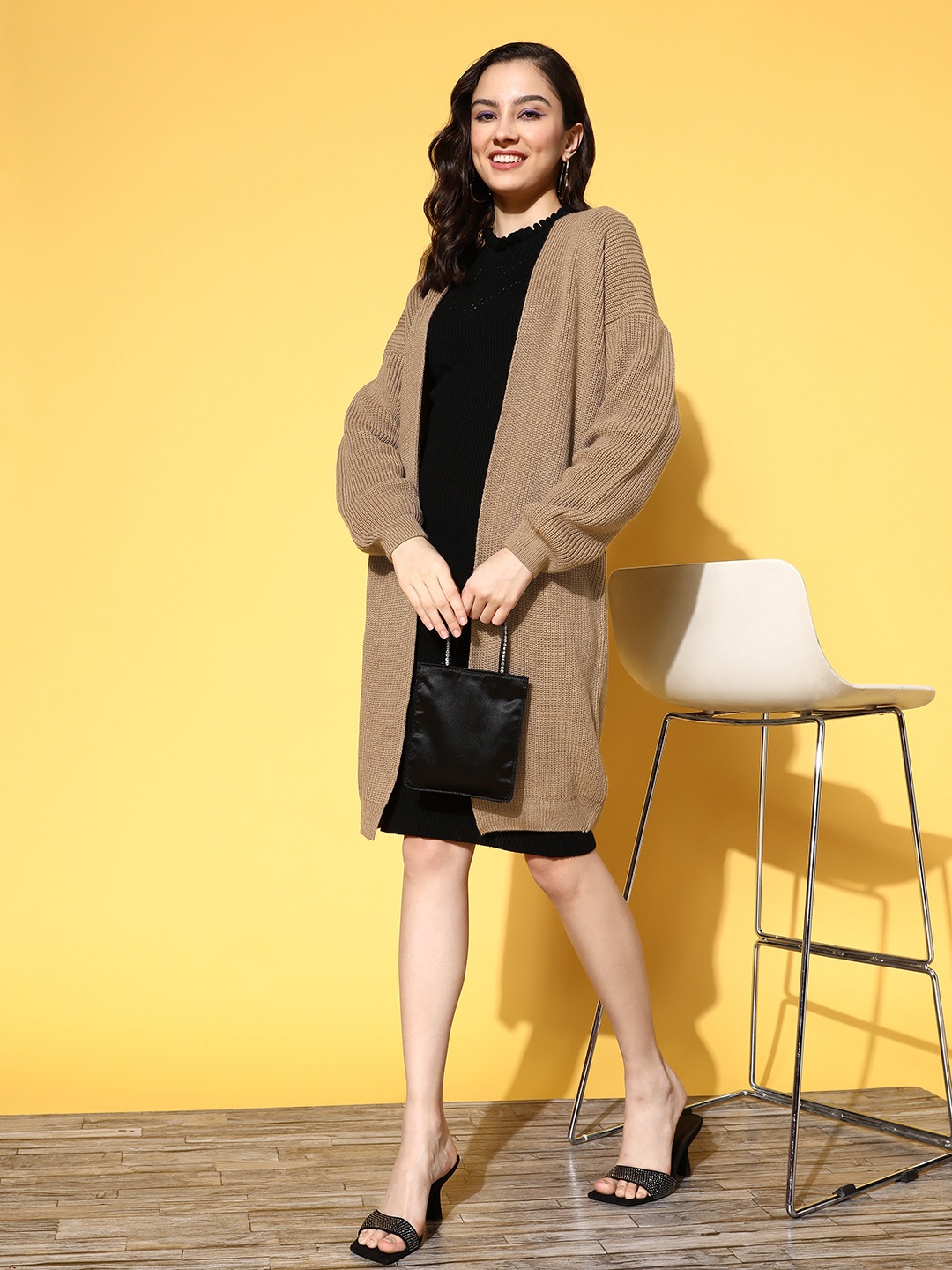 

Berrylush Women Beige Solid Oversized Layer Sweater