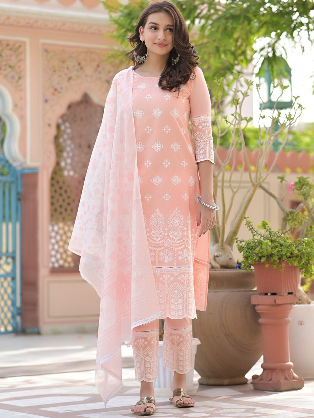 

Yufta Women Peach-Coloured Embroidered Pure Cotton Kurta with Trousers & Dupatta