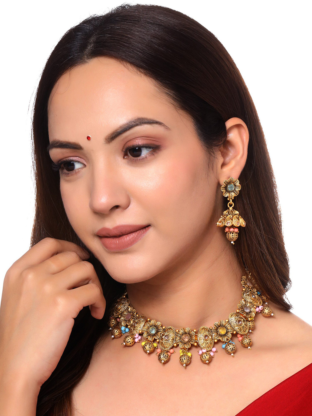 

Yellow Chimes Gold palted Multicolor Moti Studded floral designed Jewellery Set