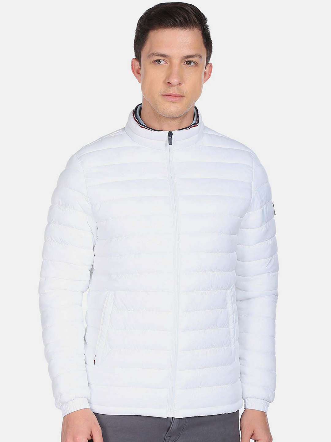 

Arrow Sport Men White Lightweight Washed Crop Quilted Puffer Jacket