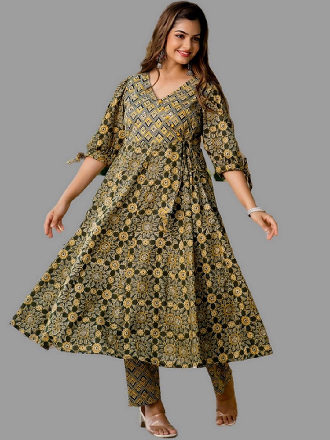 

EtnicaWear Women Olive Green Floral Printed Pure Cotton Kurta with Pyjamas & With Dupatta