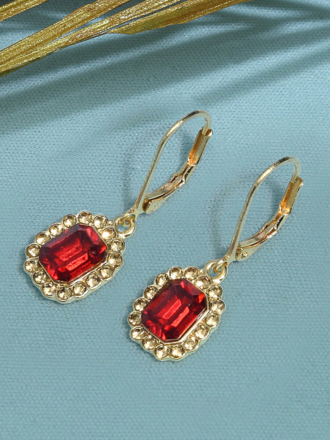 

Accessorize Red & Gold-Toned Contemporary Halo Short Drop Earring