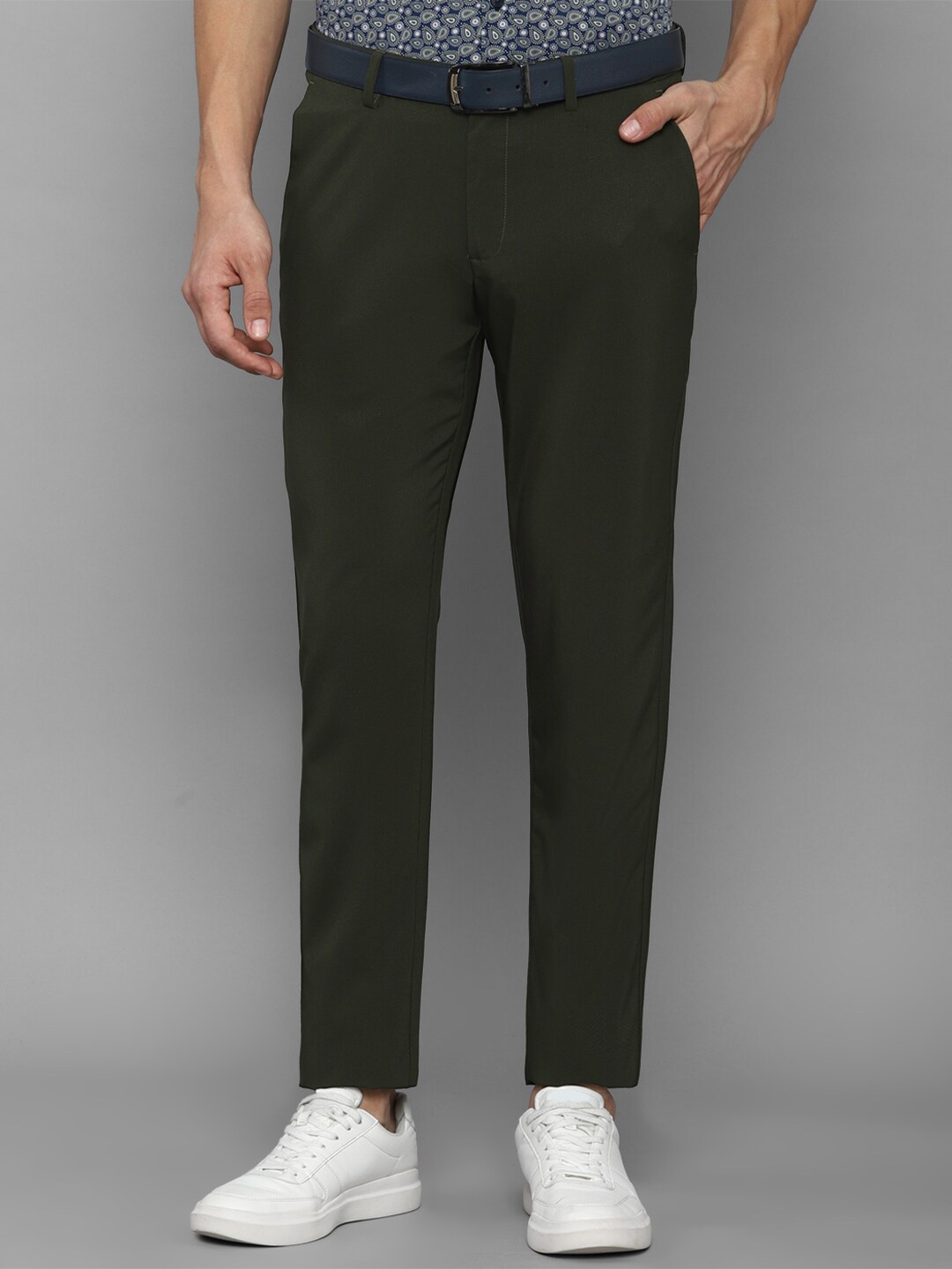 

Allen Solly Men Olive Green Slim Fit Trouser