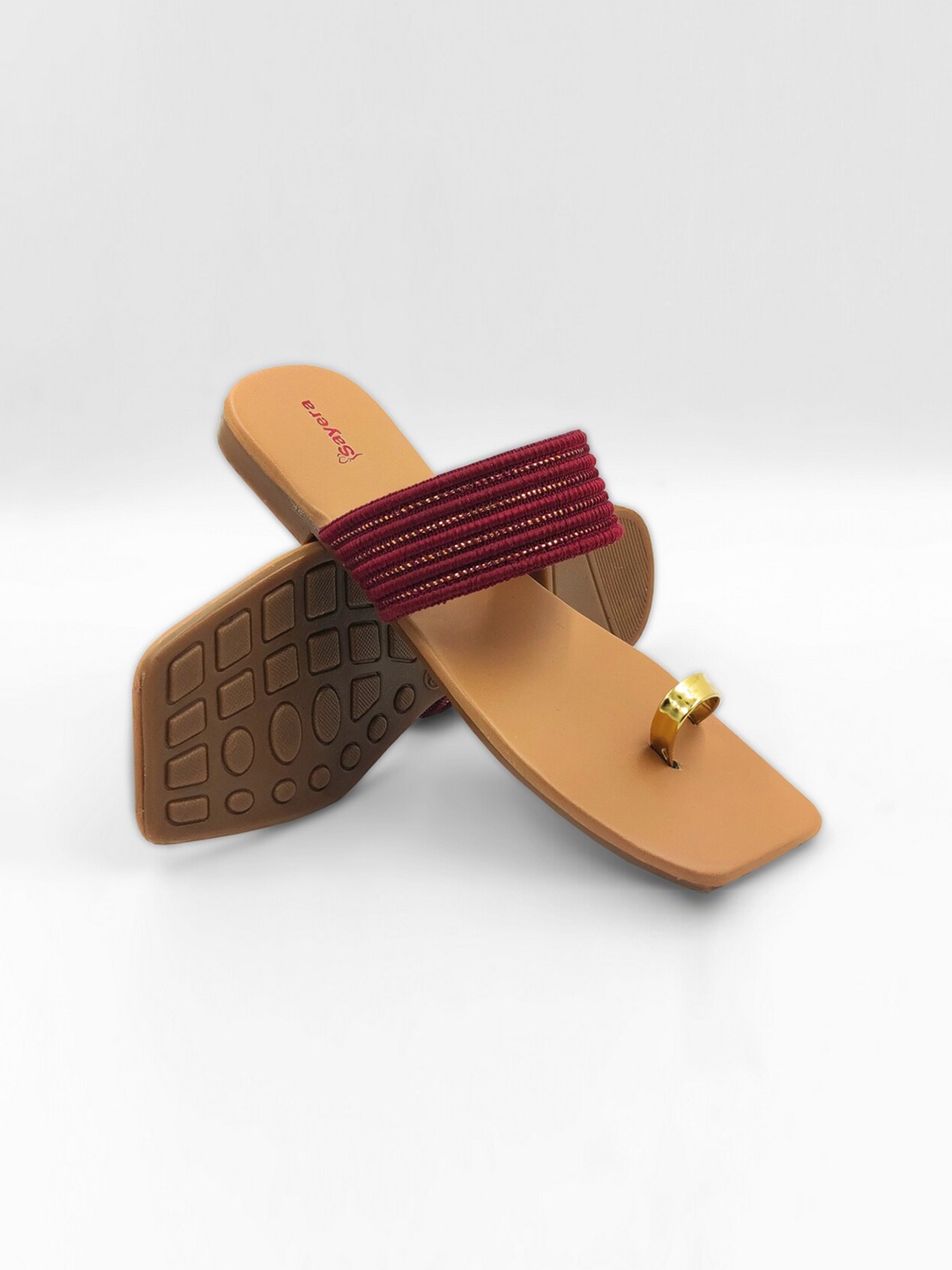 

Sayera Women Red Textured One Toe Flats