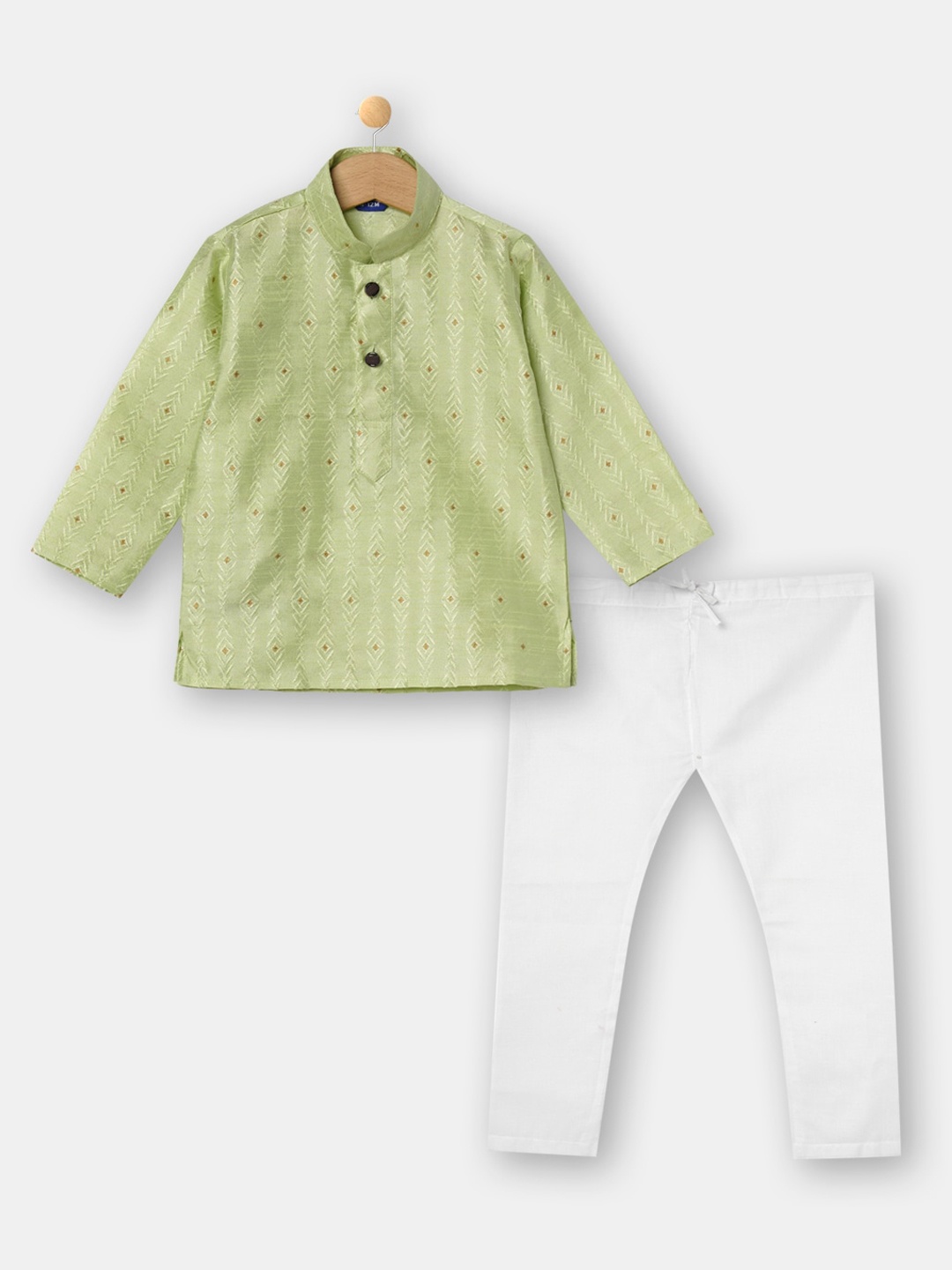 

R&B Boys Green Embroidered Pure Cotton Kurta with Pyjamas