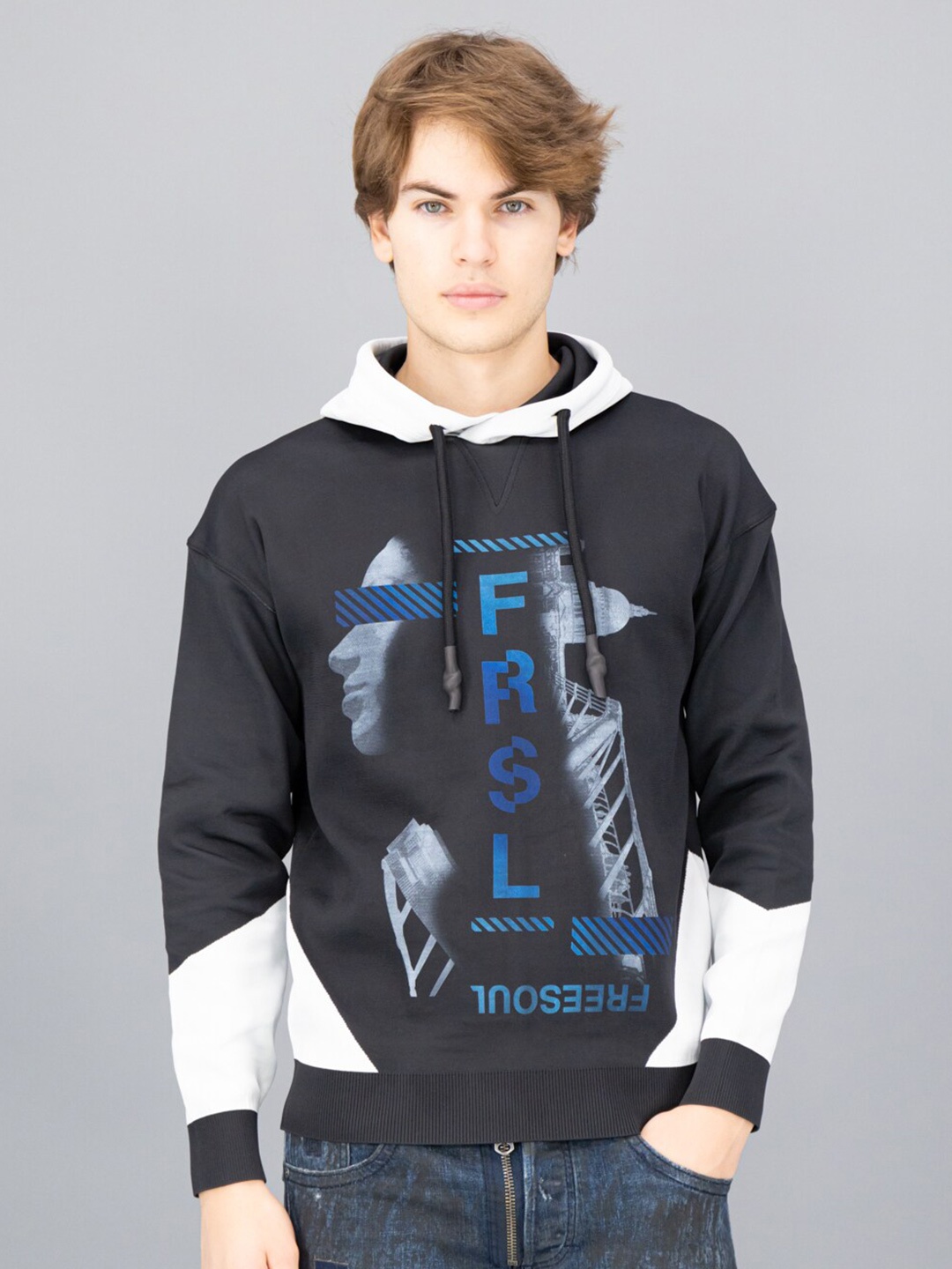 

FREESOUL Men Black Graphic Printed Long Sleeves Hooded Sweatshirt