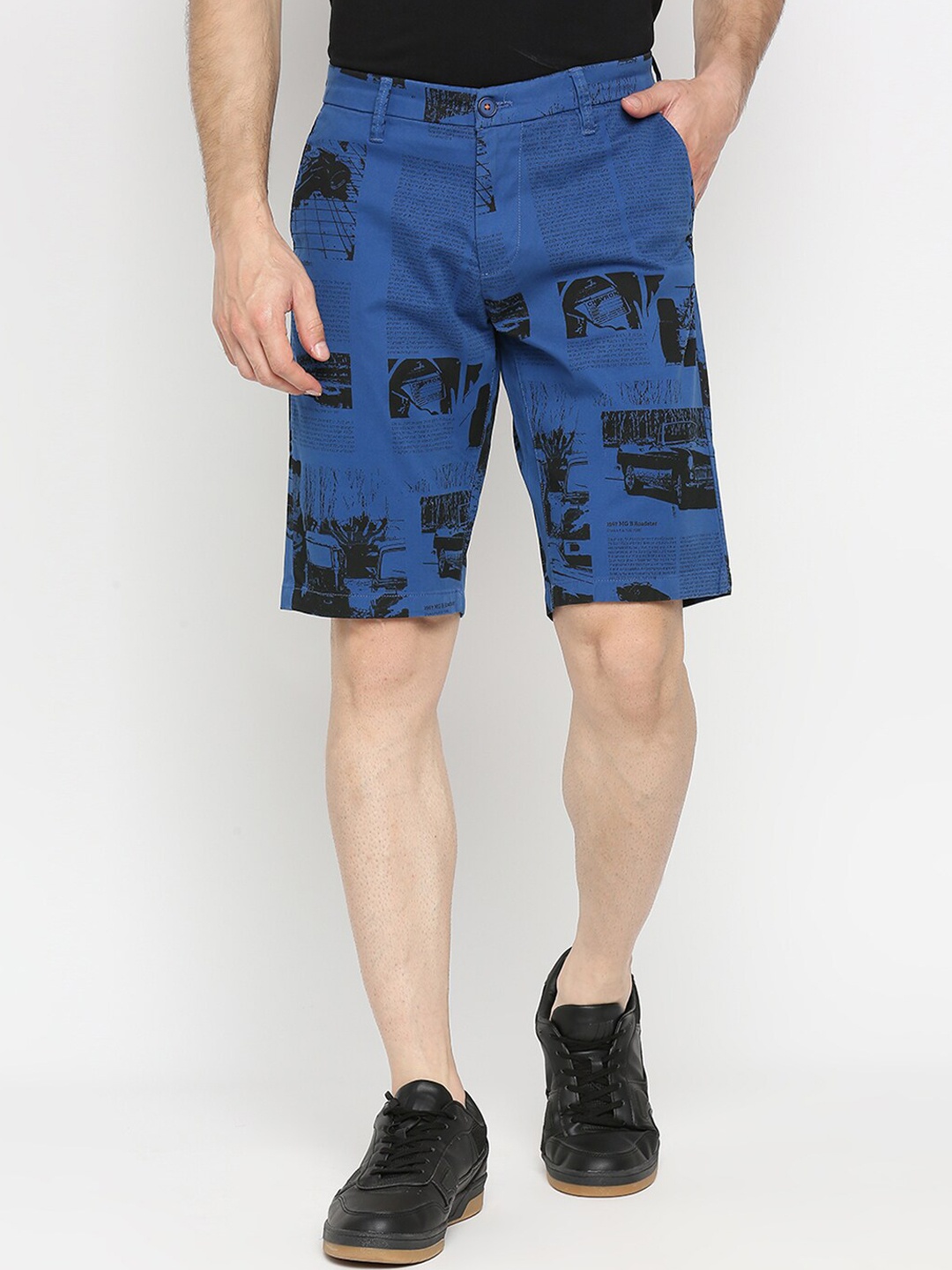 

SPYKAR Men Blue Printed Cotton Slim Fit Shorts