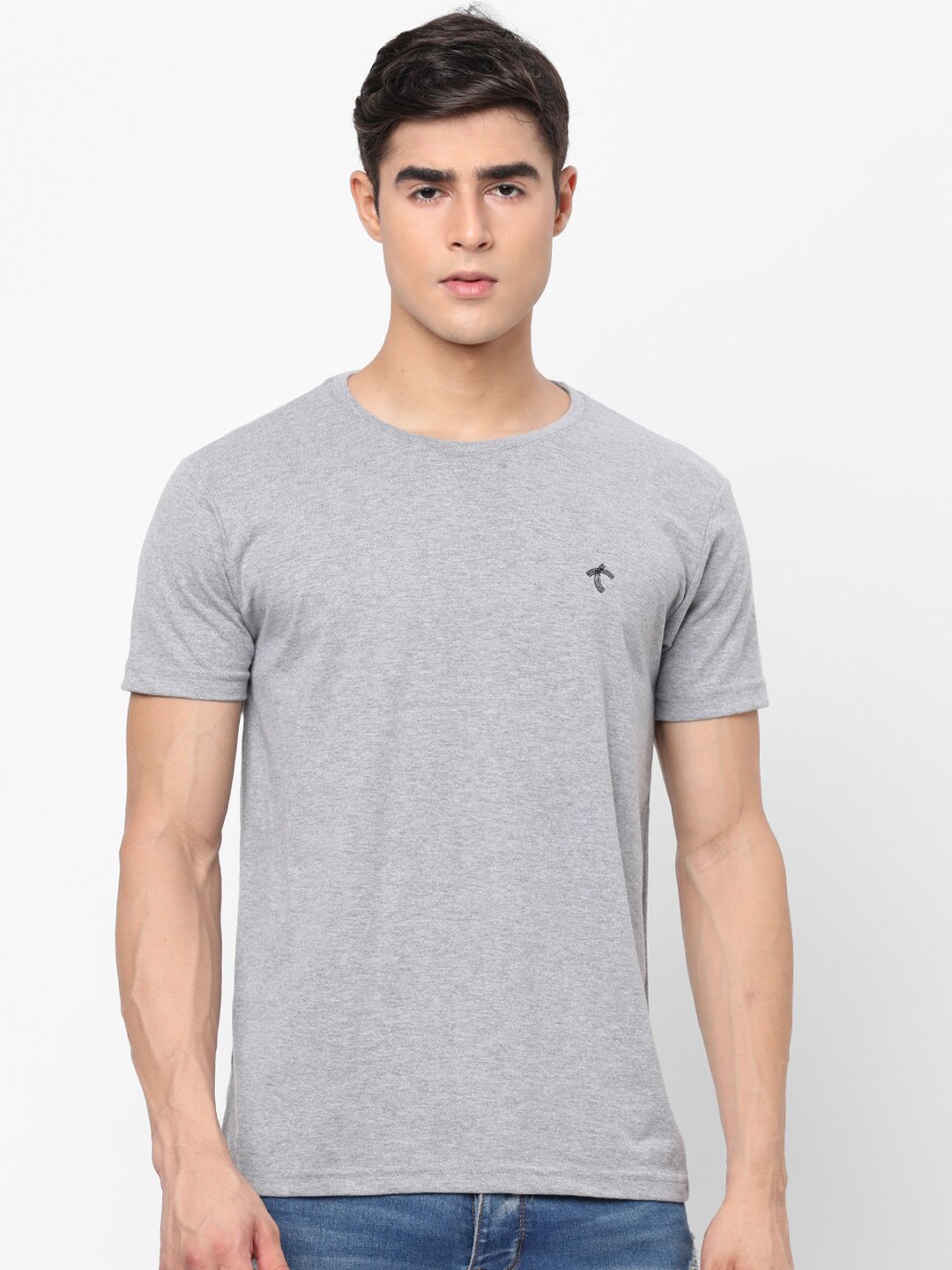 

Shurtz N Skurtz Men Grey Solid T-shirt