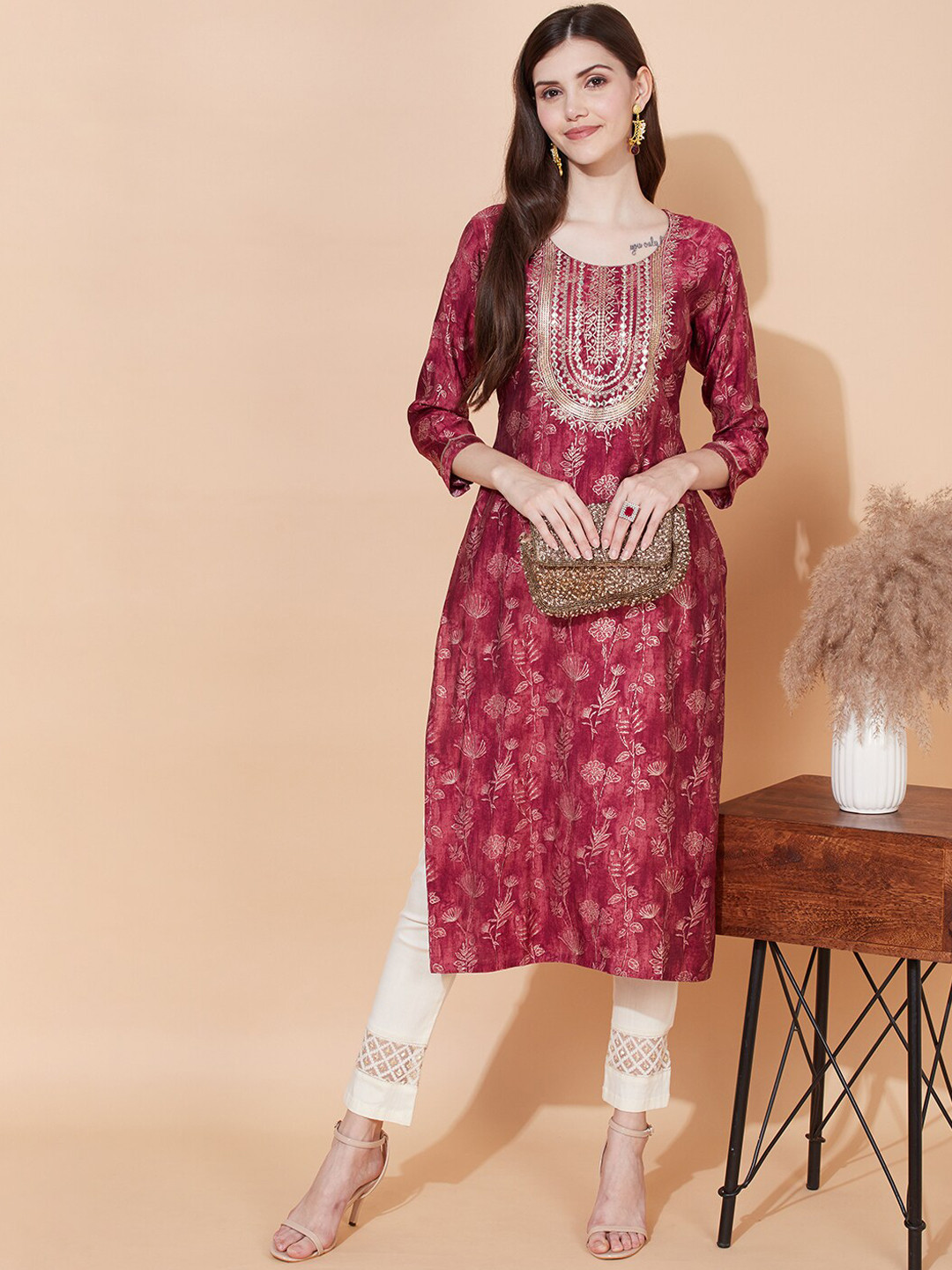

FASHOR Women Magenta Ethnic Motifs Printed Embroidered Yoke Straight Fit Silk Kurta