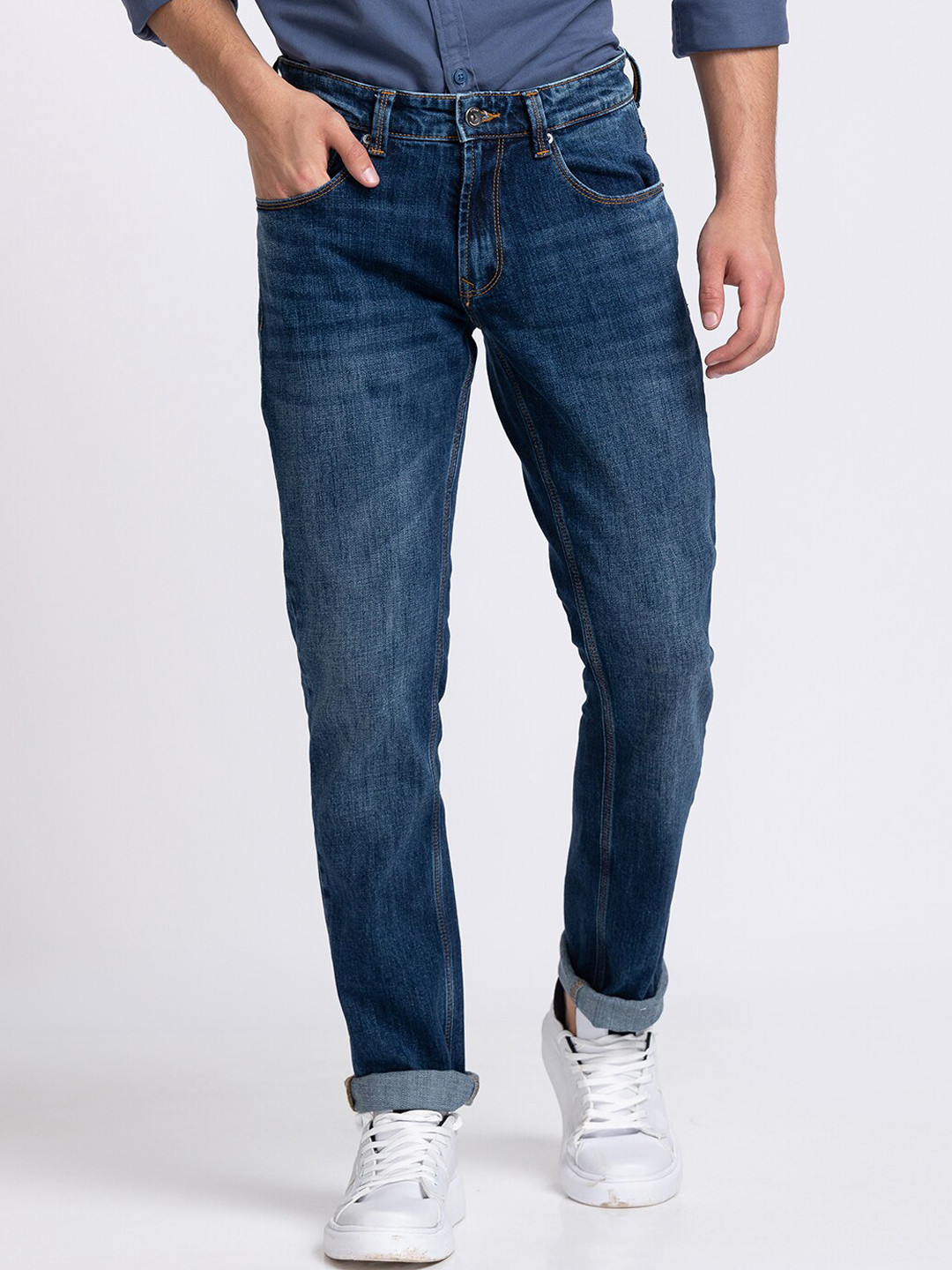 

SPYKAR Men Blue Cotton Mildly Distressed Light Fade Jeans