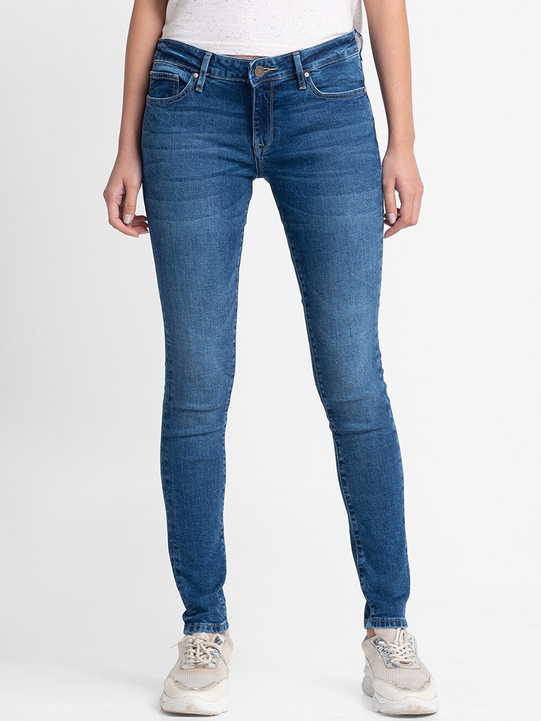 

SPYKAR Women Blue Cotton Super Skinny Fit Light Fade Clean Look Jeans