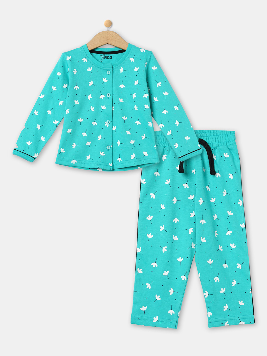 

R&B Girls Green & White Printed Night suit