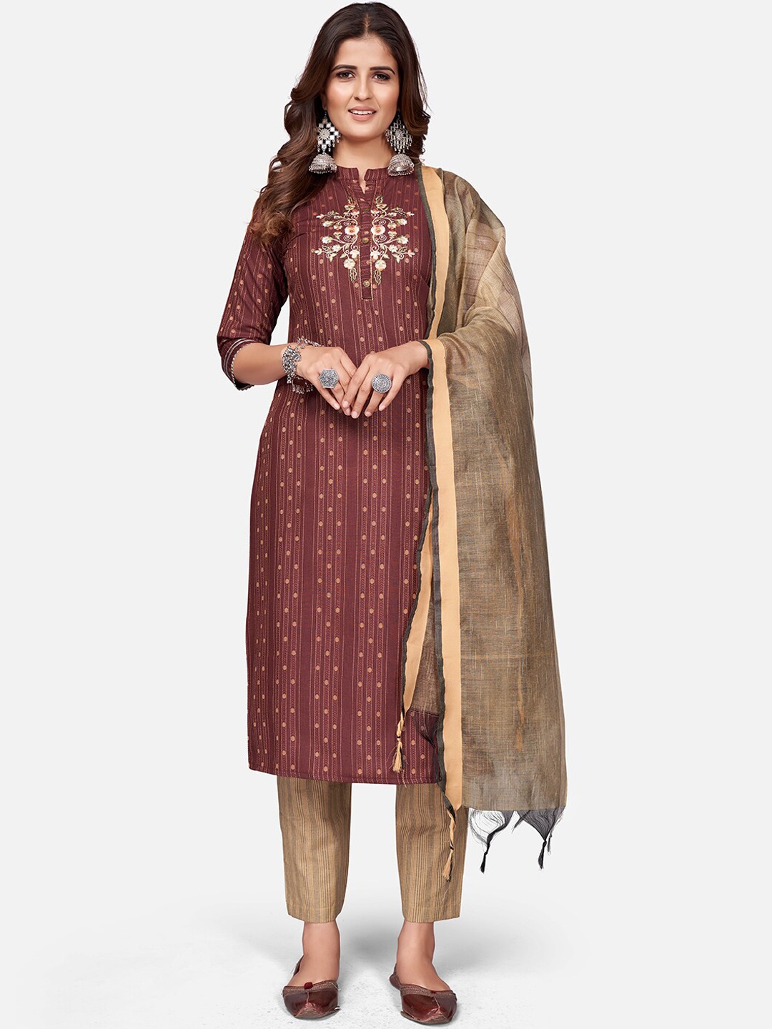 

Vbuyz Women Maroon Floral Embroidered Kurta with Trousers & With Dupatta