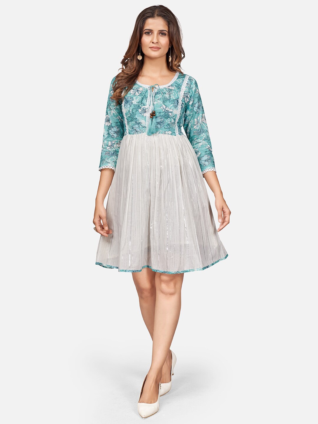 

Vbuyz Turquoise Blue Floral Printed Fit & Flare Dress