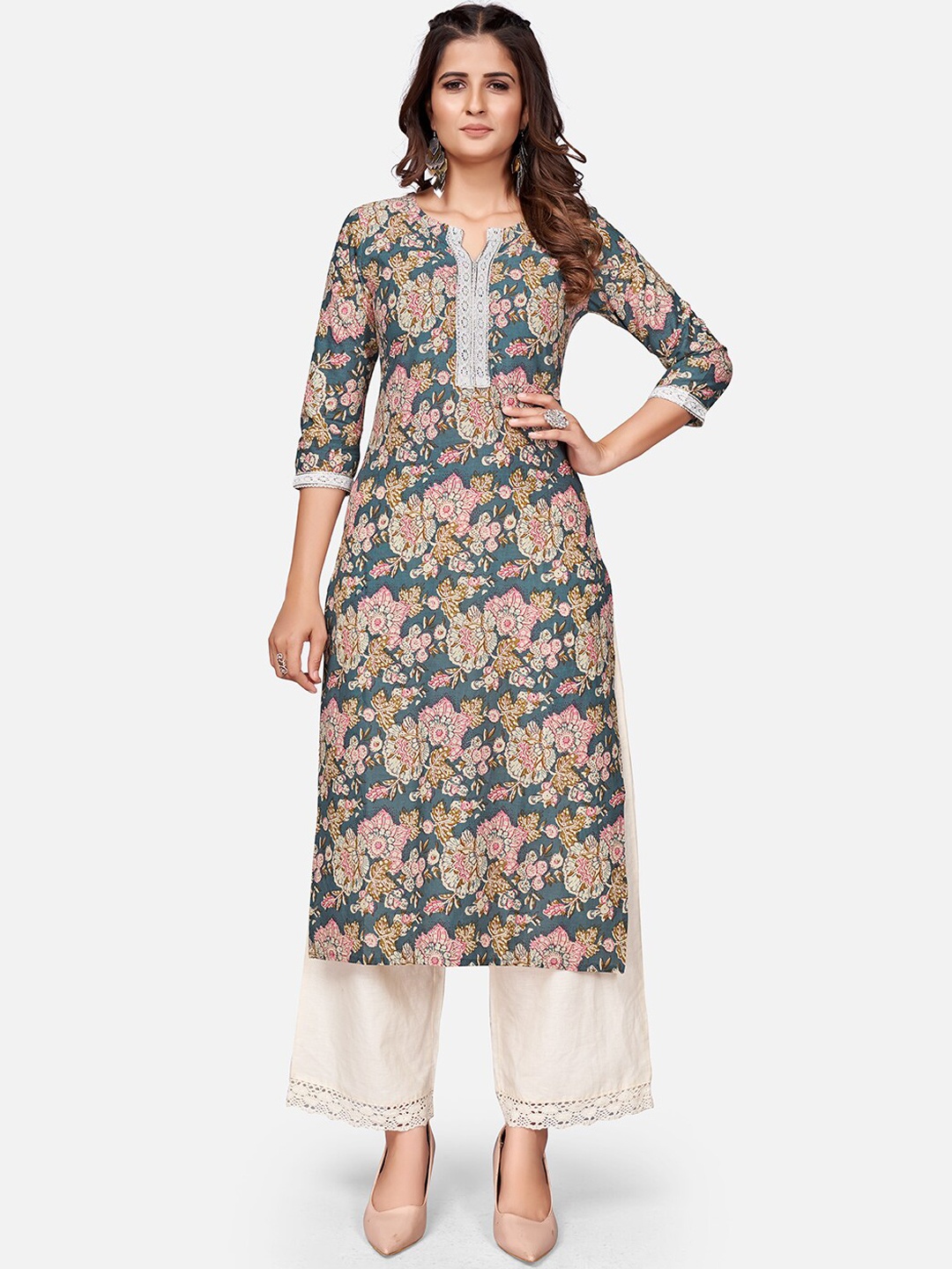 

Vbuyz Women Blue & Pink Floral Printed Kurta